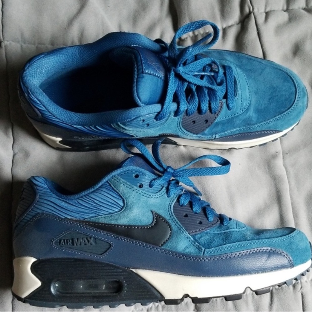 Women's Nike Air Max
